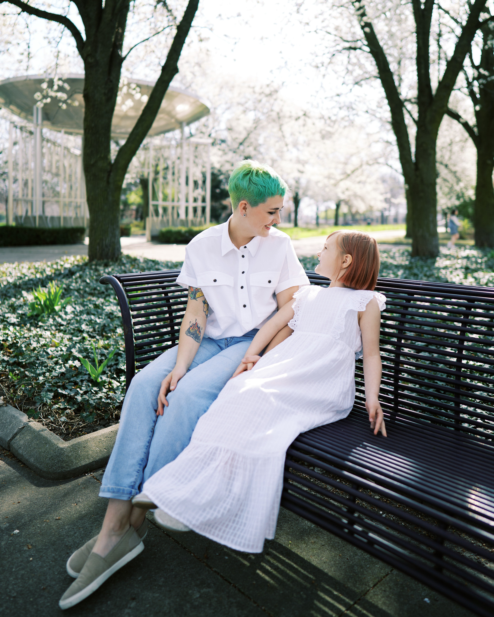 Lantz-Spring-mother-daughter-bench.jpg
