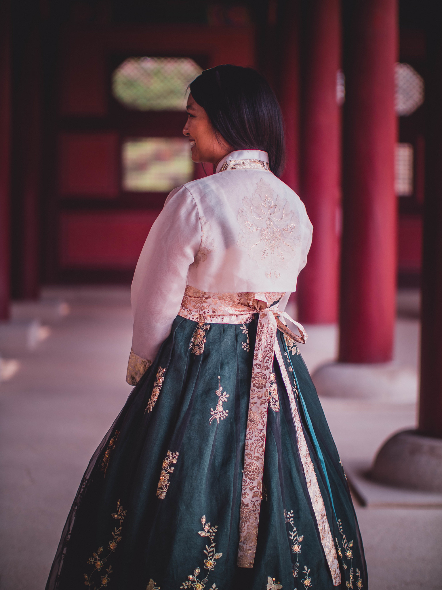 Ma-hanbok-back-details.jpg